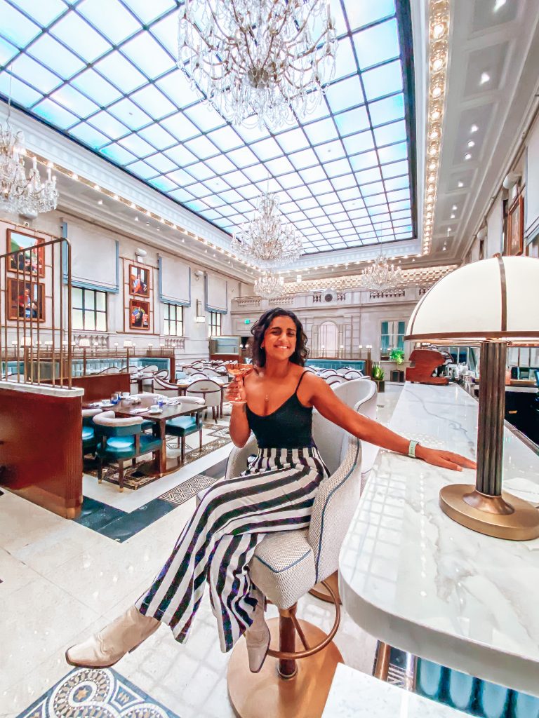 Solo trip to Boston – solo female traveller in Boston at The Langford Hotel Bar. best things to do in Boston, USA